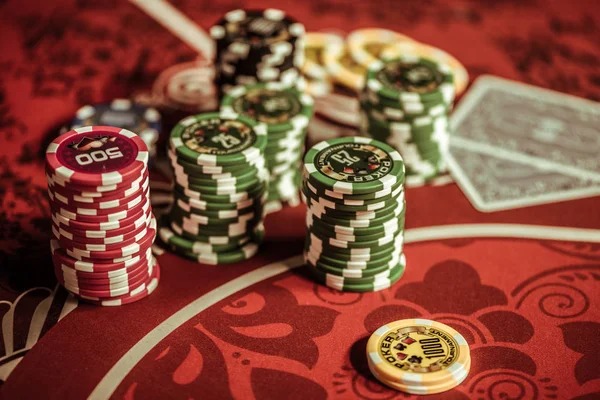 Texas Poker live table on mobile